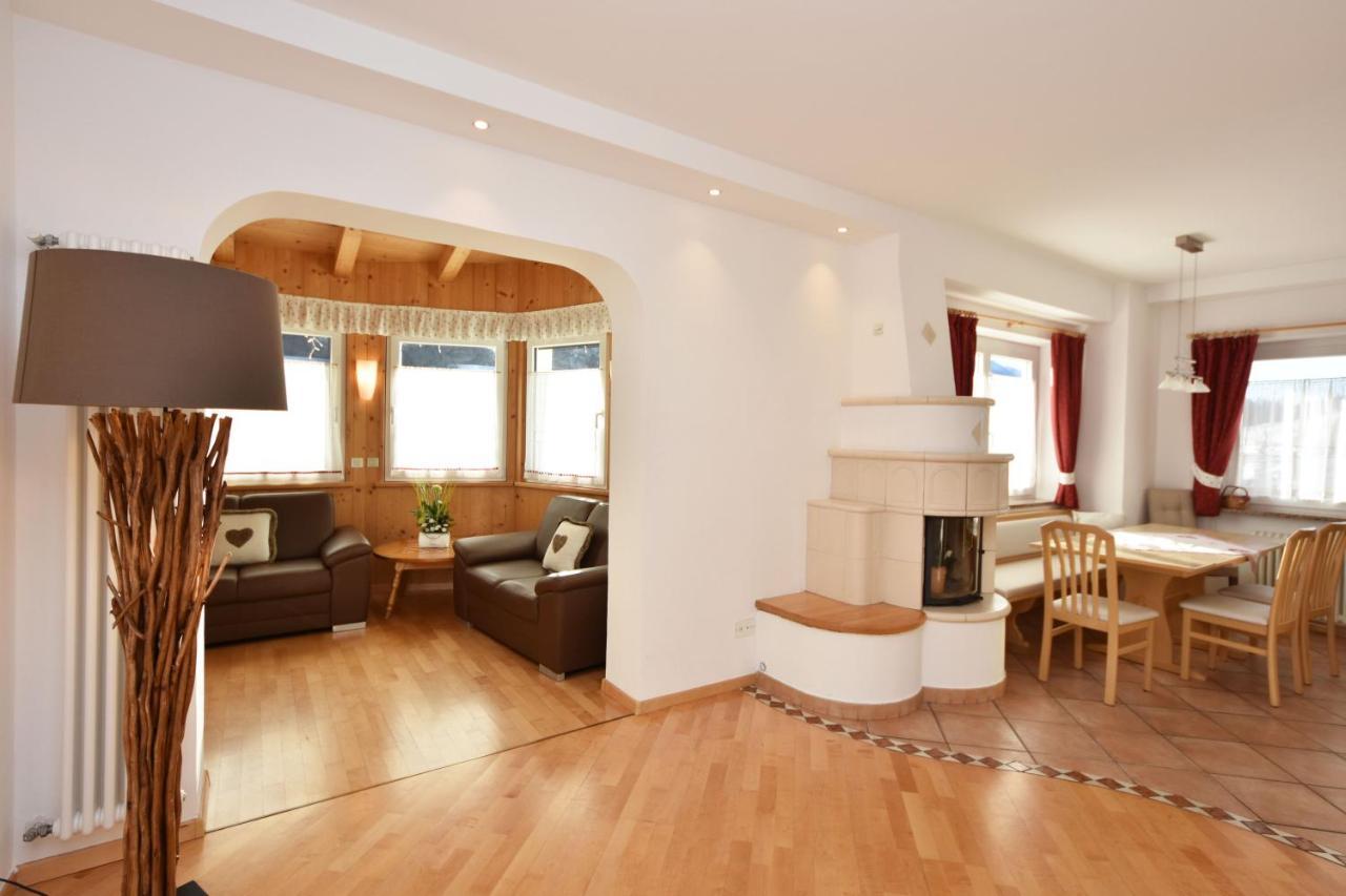 Apartment Majon D'aisciuda *