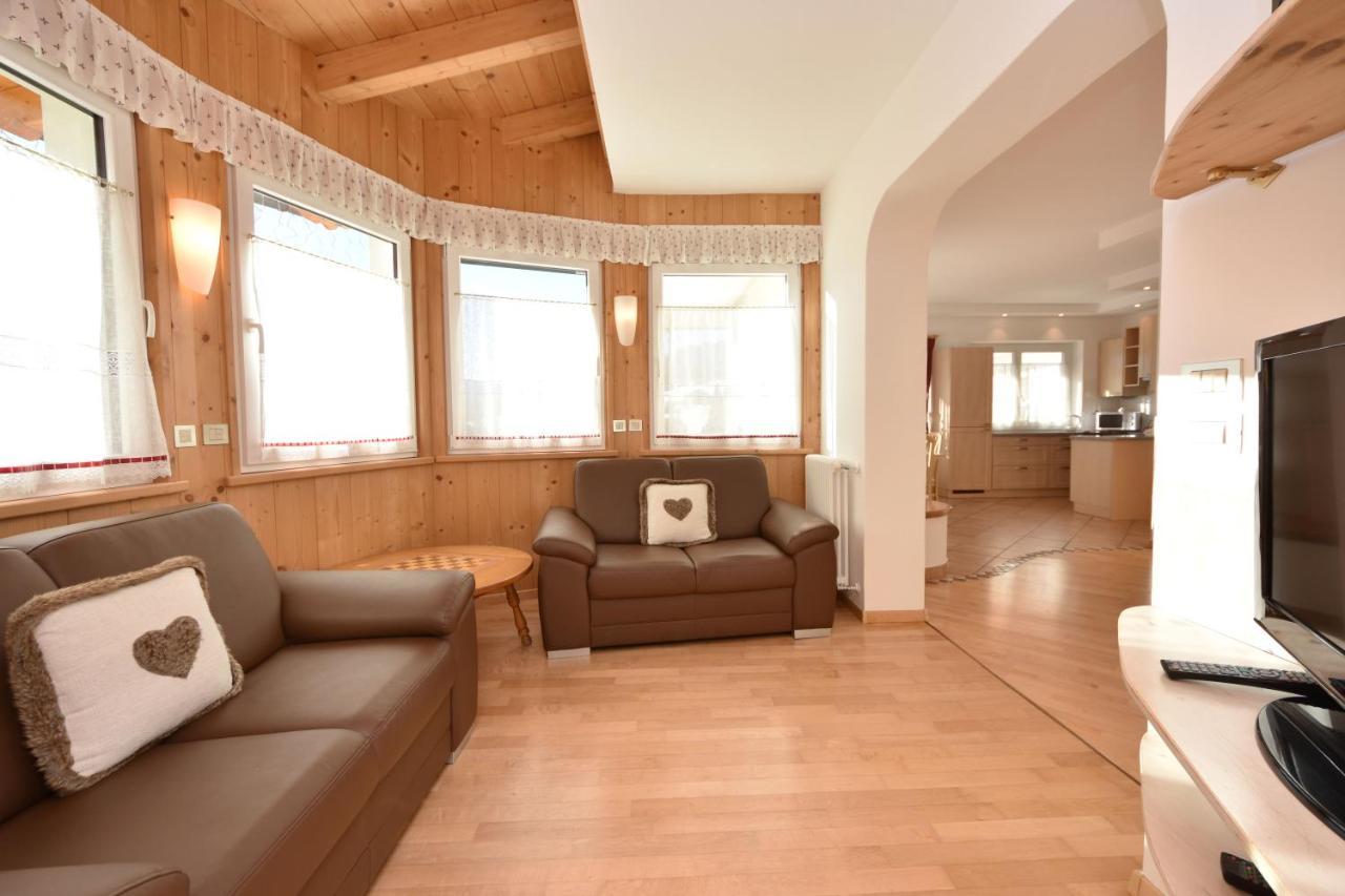 Majon D'aisciuda Apartment Vigo di Fassa